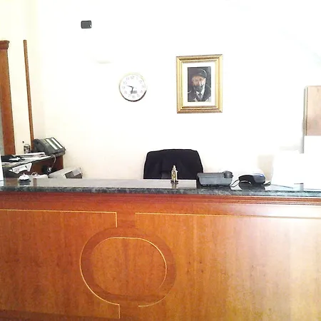 Otel Nuovo Suisse Alassio
