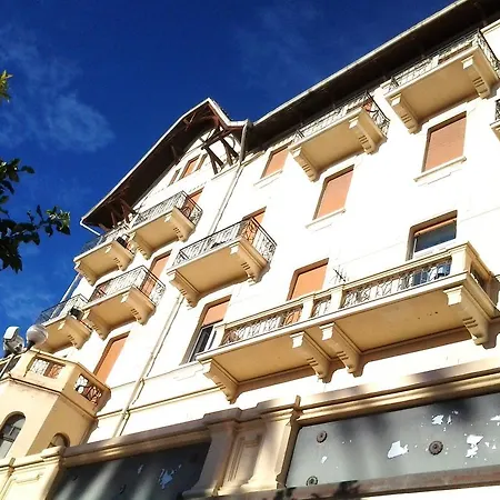 מלון Nuovo Suisse 3*
