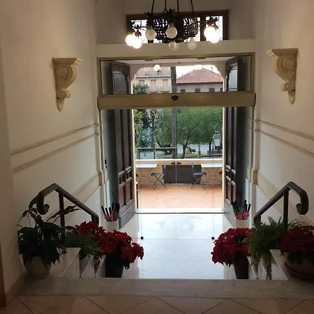 מלון Nuovo Suisse
