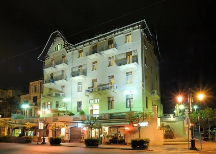 Nuovo Suisse Hotel
