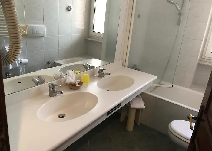 Hotel Nuovo Suisse 3*