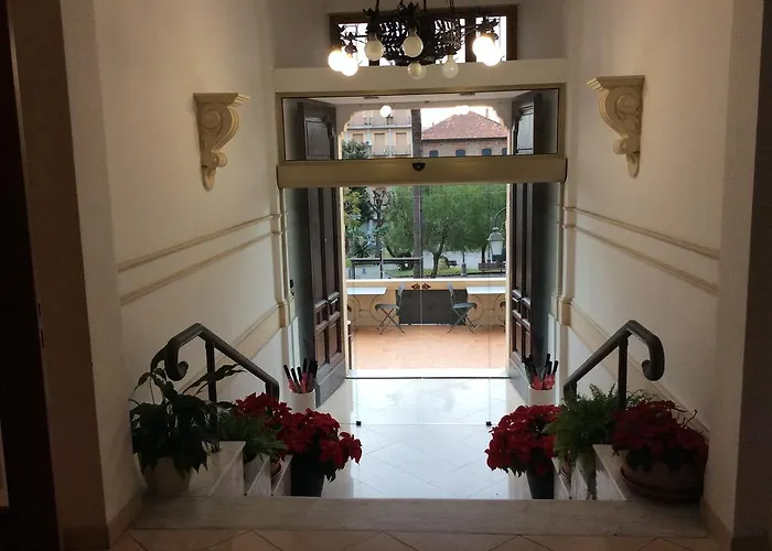 Szálloda Nuovo Suisse